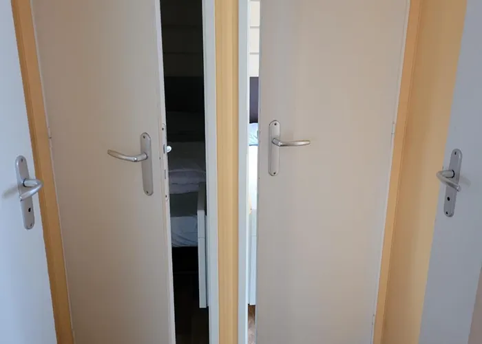 Mh Bois Dormant 6 Pers 3ch Avec Lave Linge Et Tv * Saint-Jean-de-Monts